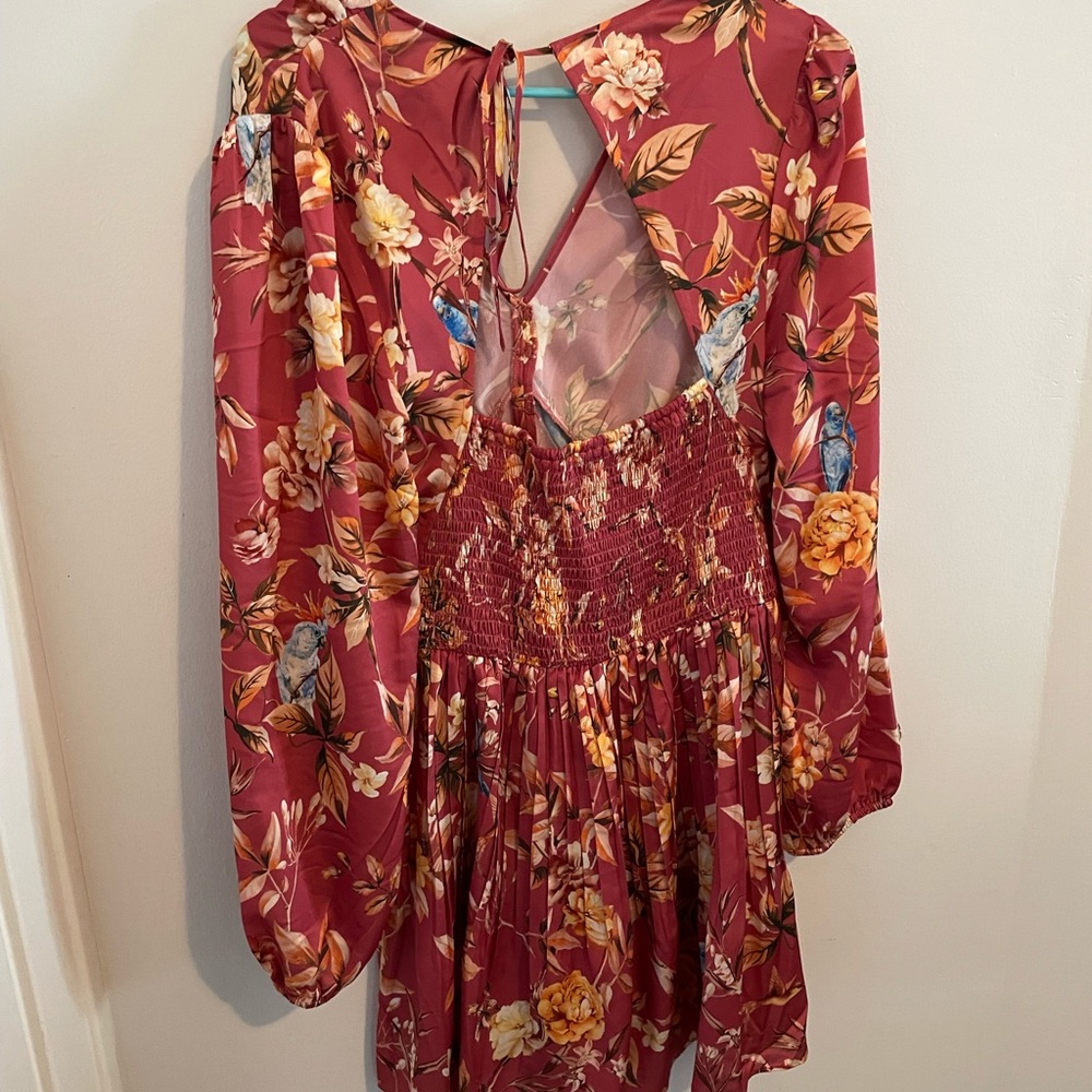 Express Pleated Romper - Picture 2 of 2